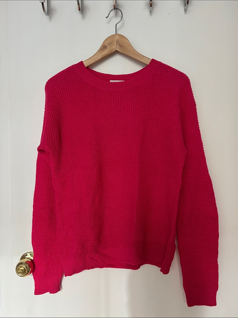 Wilfred Crewneck Waffle Knit Sweater - Bright Pink
